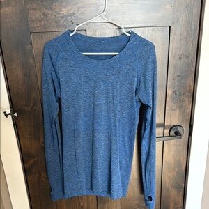 LULULEMON Blue Long Sleeve Top